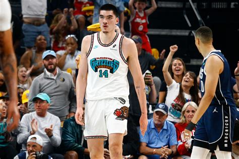 The 30 Heaviest NBA Players Right Now: Only One Above 300 Lbs ...