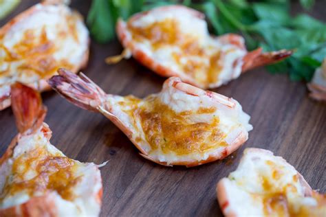 Cheesy Baked Tiger Shrimp Recipe - Momsdish
