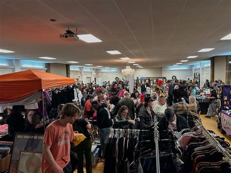 SOUTHEAST PUNK FLEA MARKET | 🚨2025 DATE ANNOUNCEMENT🚨 Join us in ...