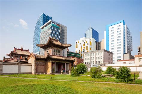 Mongolian Religions: Discover Shamanism, Buddhism & Spiritual ...