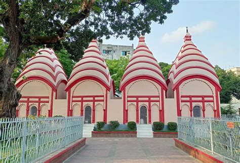 Top 10 Interesting Facts about Baitul Mukarram Mosque, Bangladesh ...