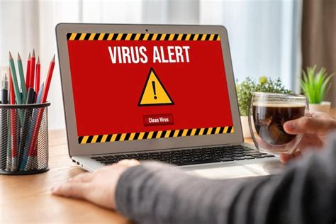 Computer Virus Alert 的图像结果