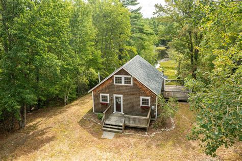 51 Mill Pond Road, Wakefield, NH 03830 | MLS # 5055330 | Wolfeboro Bay ...