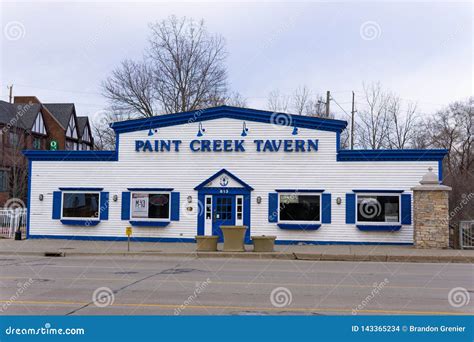 Paint Creek Tavern, Downtown Rochester Michigan Editorial Stock Image ...