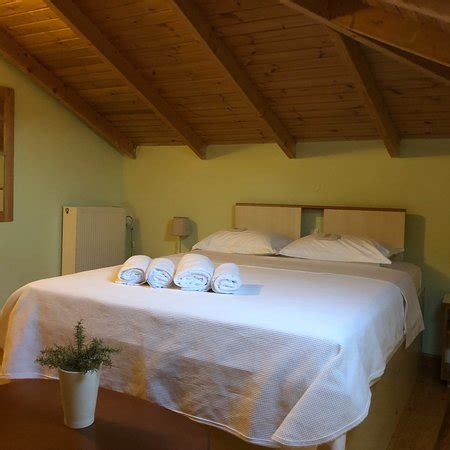 AGROTOSPITA COUNTRY HOUSES (Nafplio) - Villa Reviews, Photos, Rate ...