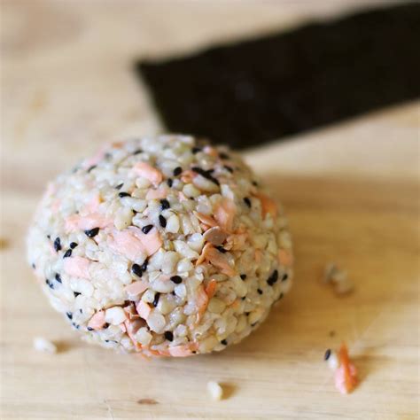 Recipe: Salmon and Black Sesame Onigiri (Japanese Rice Balls) | Kitchn
