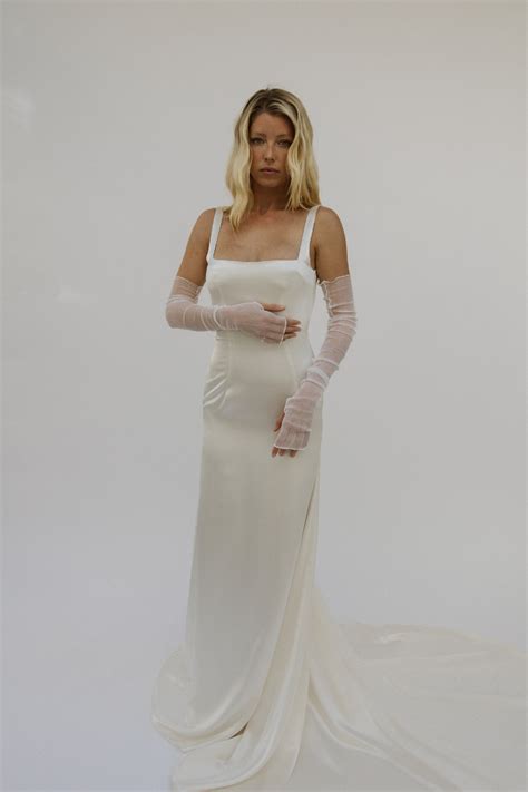 Cinq Bridal New Wedding Dress Save 36% - Stillwhite