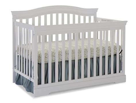 Buy Broyhill Kids, Bowen Heights 4-in-1 Convertible Crib, White Online ...
