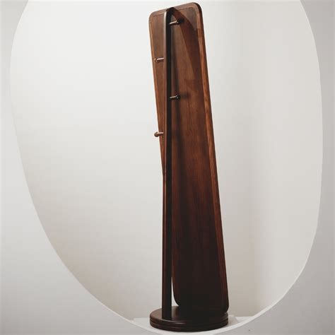 Mirame Rotating Mirror Stand – Fixturic