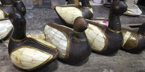 Find Amazing Jewellery & Home Decor Items At Throw Away Prices At This ...