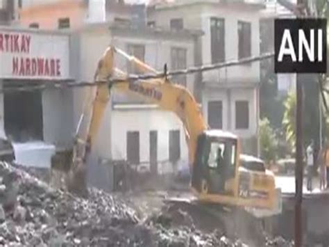 J-K : Restoration efforts begin in Ramban after cloudburst, flash ...