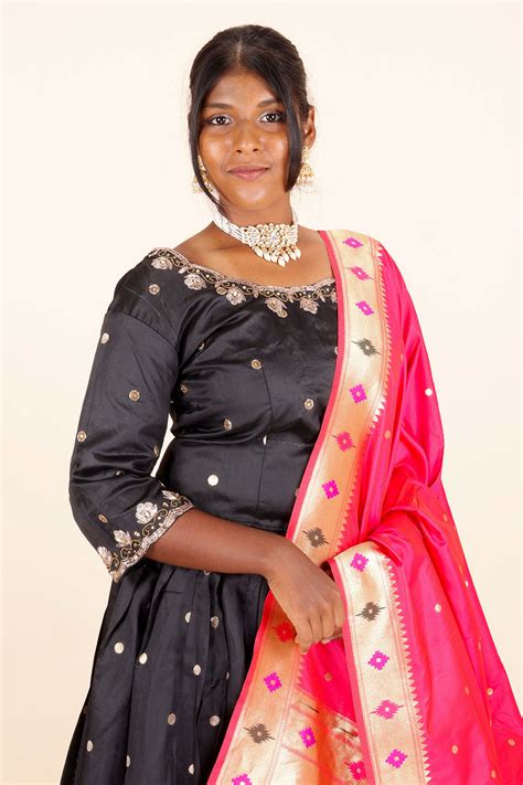 Black Handcrafted Paithani Lehenga | Avishya.com