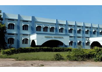 3 Best Engineering Colleges in Pondicherry - Expert Recommendations