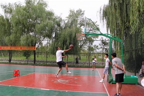 临江市举办职工趣味篮球比赛_国家体育总局