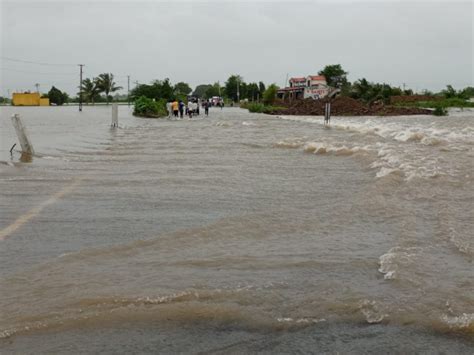 12 inches of rain in Jodia, 1 to 8 inches of rain in Rajkot district ...