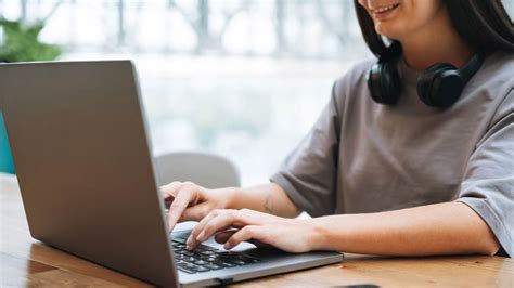 IBPS RRB Bharti 2025: 13,217 पदों के लिए ऑनलाइन रजिस्ट्रेशन शुरू, यहां ...