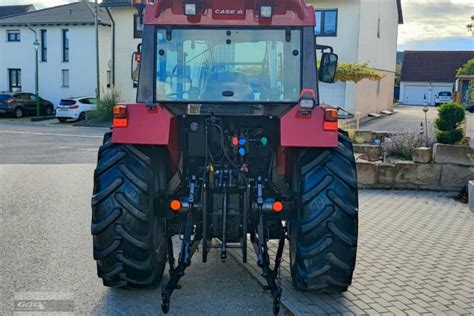 Sehr gepflegt: Case IH Traktor mit Stoll Frontlader für 39.500 Euro ...