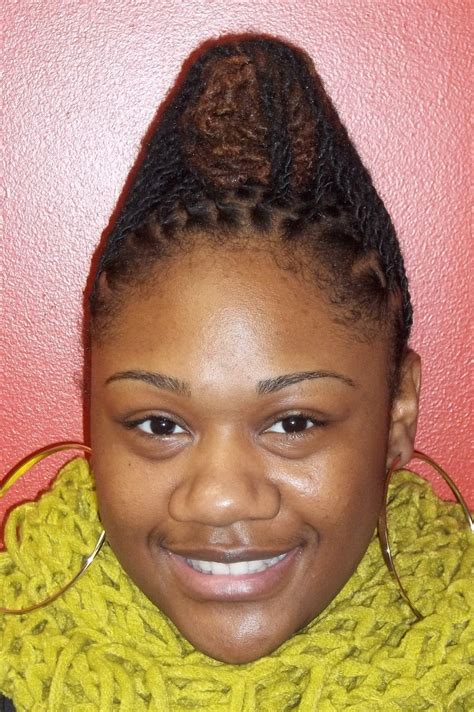 Loc Updo Tutorial 的图像结果