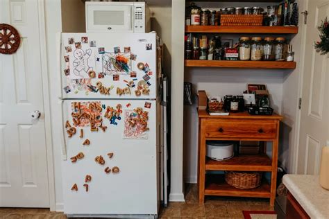 Small Kitchen Fridge 的图像结果