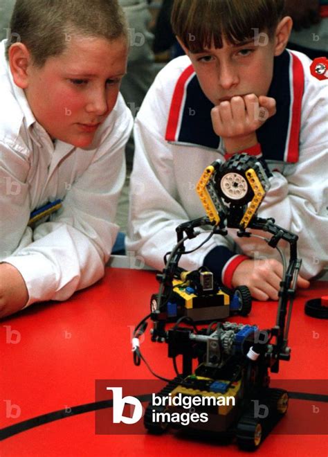 LEGO Robots 的图像结果