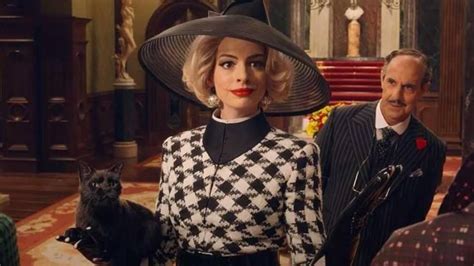 After Warner Bros, Anne Hathaway issues an apology for her portrayal of ...