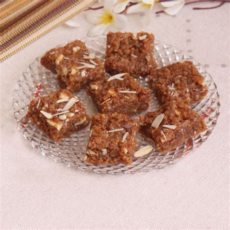 Send 500gm Flavorful Doda Barfi Online - GAL19-93650 | Giftalove