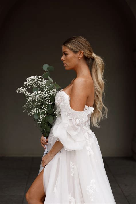 1593 Wedding Dress - Wedding Atelier NYC Martina Liana - New York City Bridal Boutique