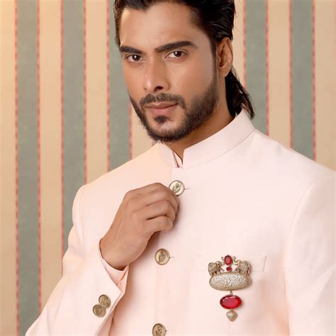 Shaan-e-Jungle Brooch – Ganpatis