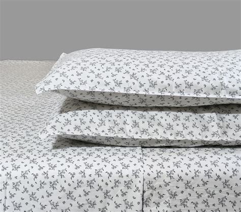 Queen/Double Size Floral Print Cotton Bedsheet with 2 Large Pillow ...