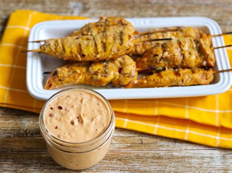 Easy Peanut Satay Sauce Recipe