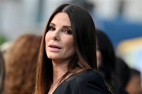 Sandra Bullock verstreut Asche ihres verstorbenen Lebensgefährten ...