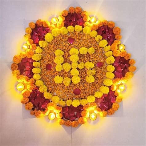 Pin by kritika Trivedi on Rangoli designs | Simple flower rangoli, Easy ...