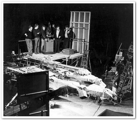 Image result for Alien Filme Par Des Cameras