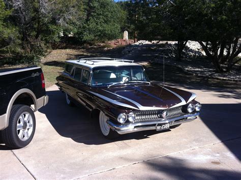 Buick Invicta Station Wagon 1960 - Precious Cars Berlin