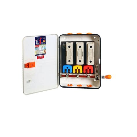 SELVO 32A 415 Volts TPN Rewireable Switch fuse units ...