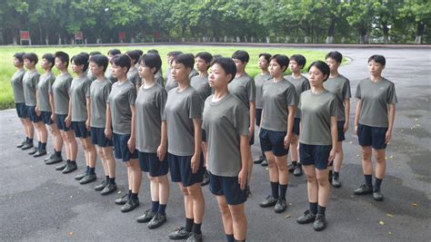 现实版“花木兰”！快来看广州2020年女兵役前训练