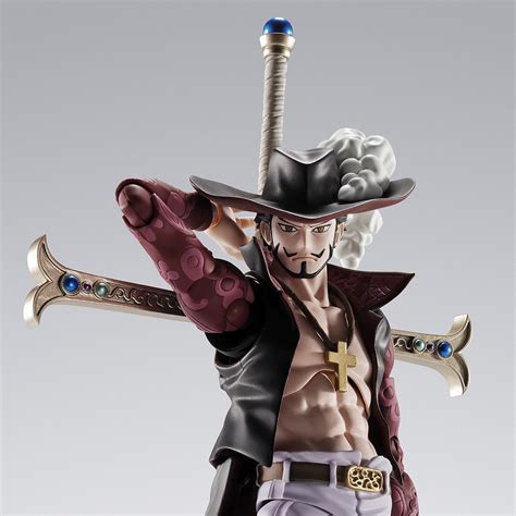 S.H.Figuarts DRACULE.MIHAWK -HAWKEYE- | ONE PIECE | PREMIUM BANDAI USA ...