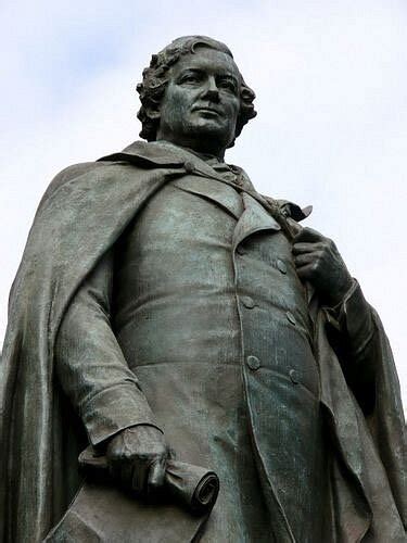 DANIEL O'CONNELL STATUE (2024) All You Need to Know BEFORE You Go (with ...