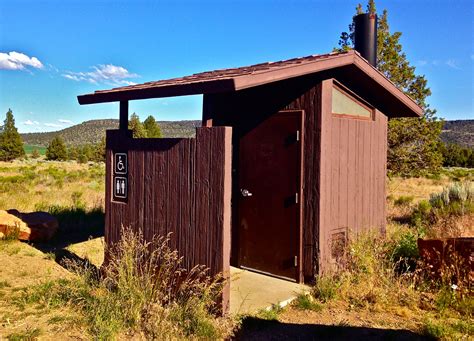 Skull Hollow Campground — SmithRock.com | Smith Rock State Park Guide ...