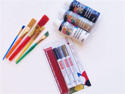 Painted Globe 的图像结果