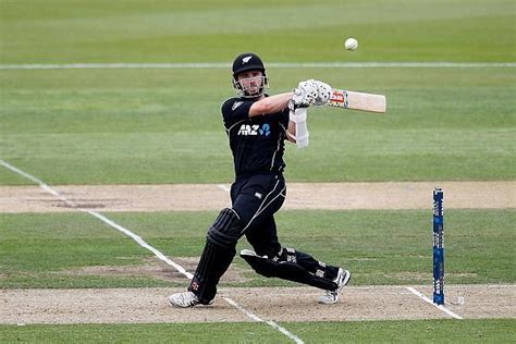 Smith vs Kohli vs Root vs Williamson. Who is currently the best batsman ...