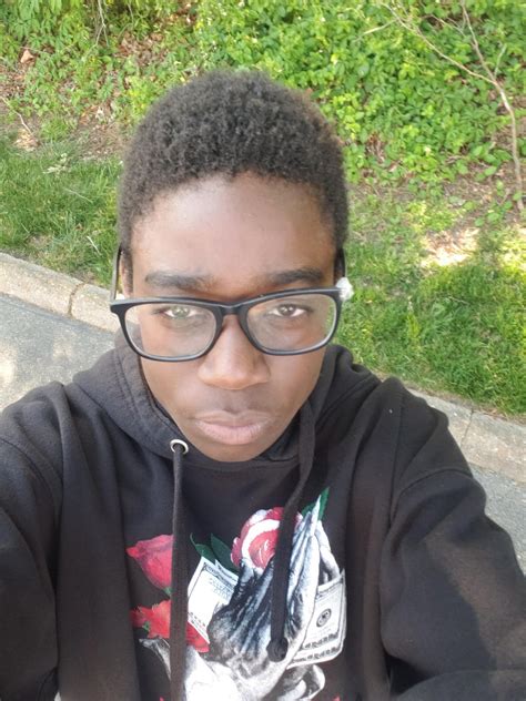 How attractive am I? M17 (1-10) : r/LooksmaxingAdvice