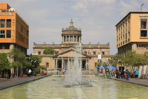 El paseo de Josito: La Perla Tapatia