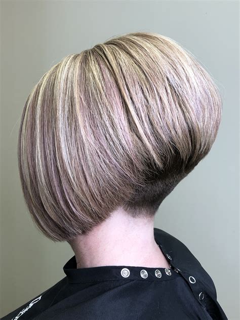 Concave Bob Hairstyles, Angled Bob Haircuts, Stacked Bob Hairstyles ...