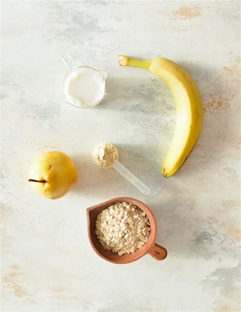 Pear Banana Protein Smoothie - Sip Sip Smoothie