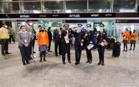 All-women Air India pilot team scripts history by flying over world's ...