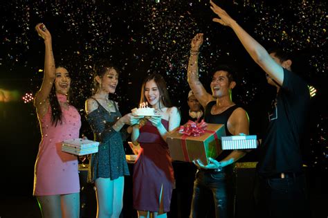 Class Reunion Highlights 的图像结果