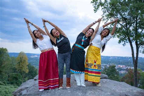 AICs Snak and Yak, 1126 North Broadway Avenue, Springfield, MO, 26 ...