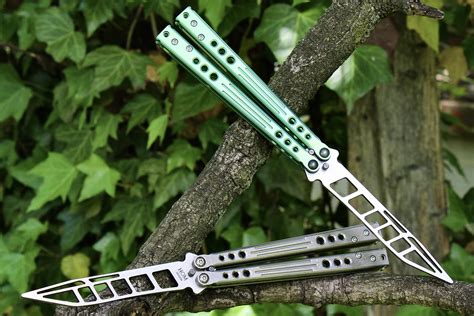 Is this the real life? Is this just fantasy? : r/balisong