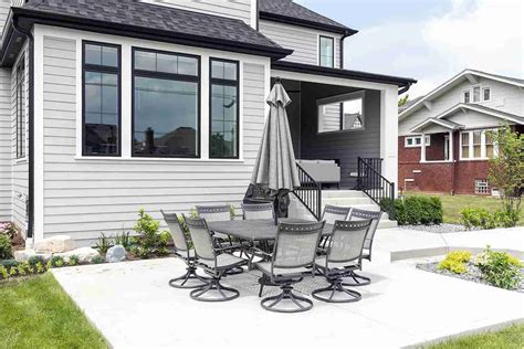 Expert Fence, Artificial Grass, Deck Company | Ergeon